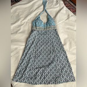 Athleta V tie neck dress